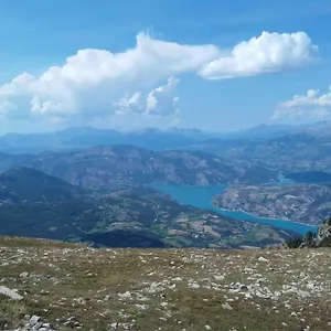 Hotel Saint Jean, Montclar (Alpes-de-Haute-Provence)